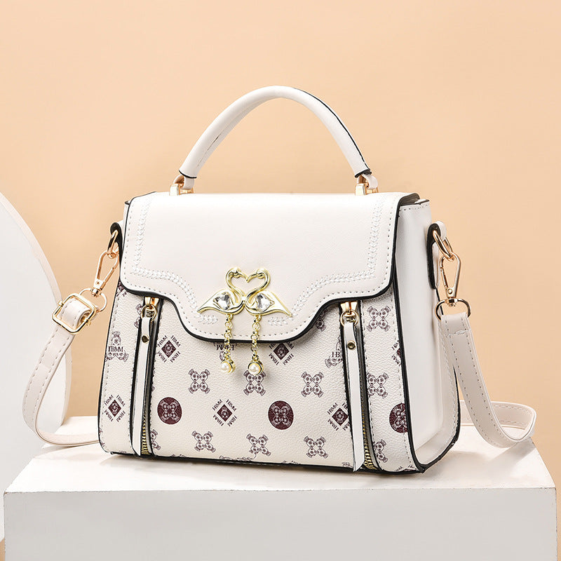 Geantă Crossbody Mică Pătrată — Umăr, Femei