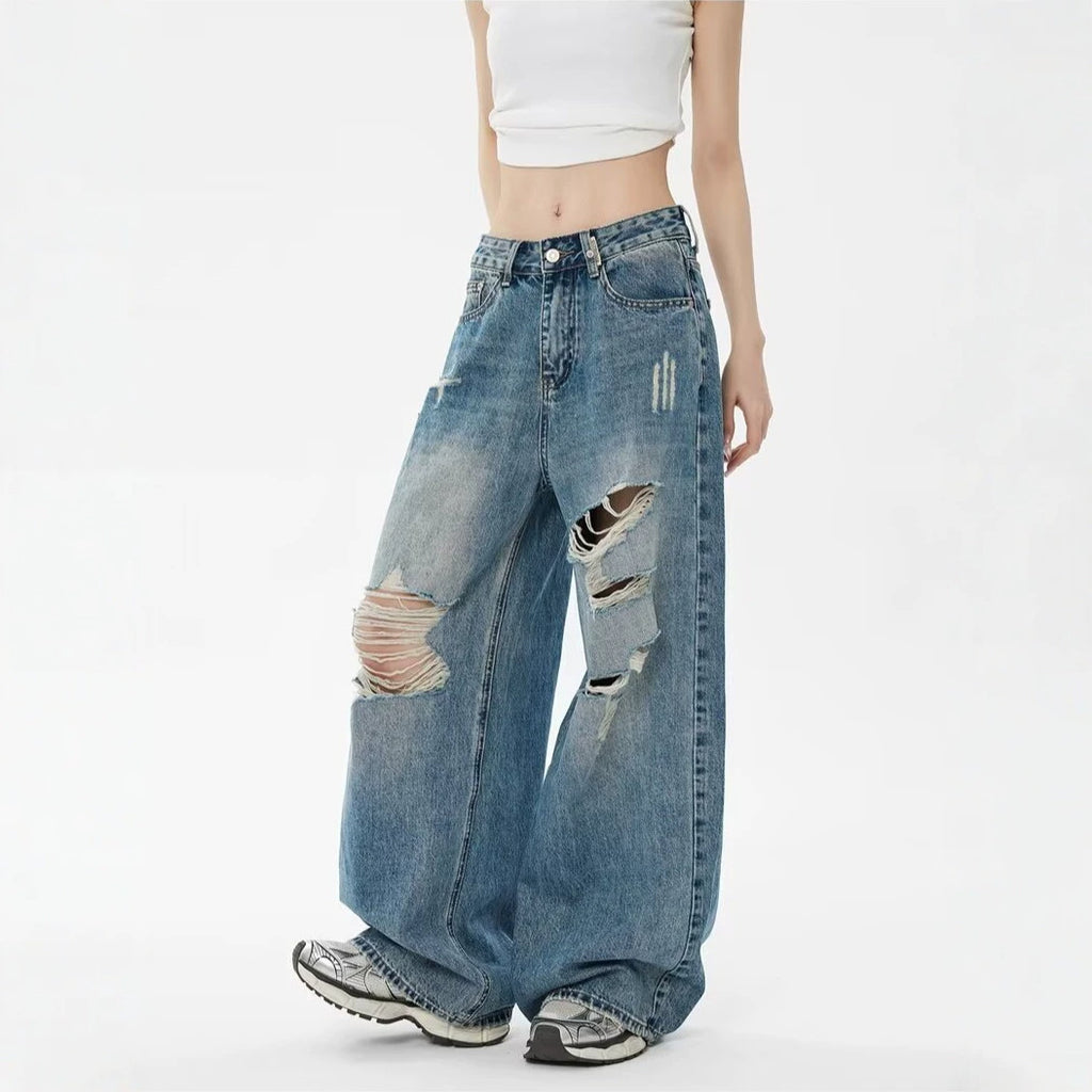 Pantaloni Denim Vintage Rupți pentru Femei — Spălați, Croială Dreaptă