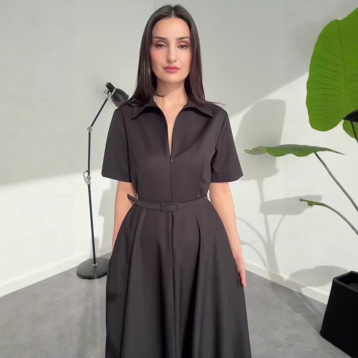 Rochie Cu Mânecă Scurtă pentru Femei — Casual Elegantă