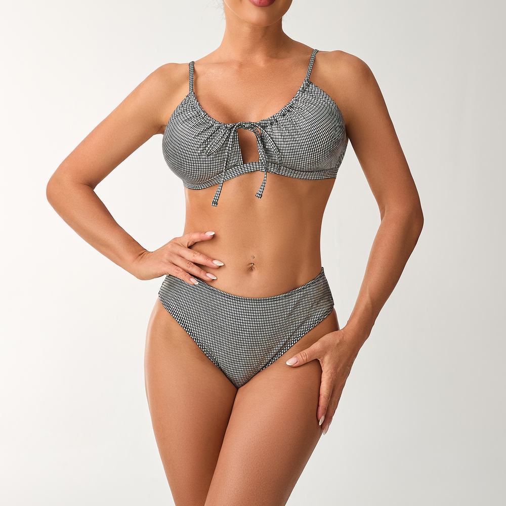 Costum de Baie Split Talie Înaltă — Culoare Uni, Sexy