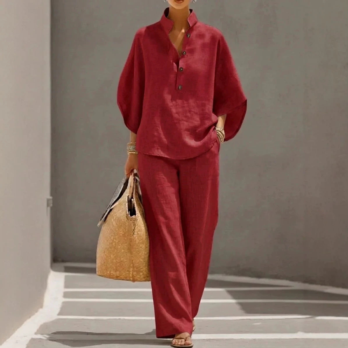 Set Pantalon cu Nasturi și Top pentru Femei — Casual Chic