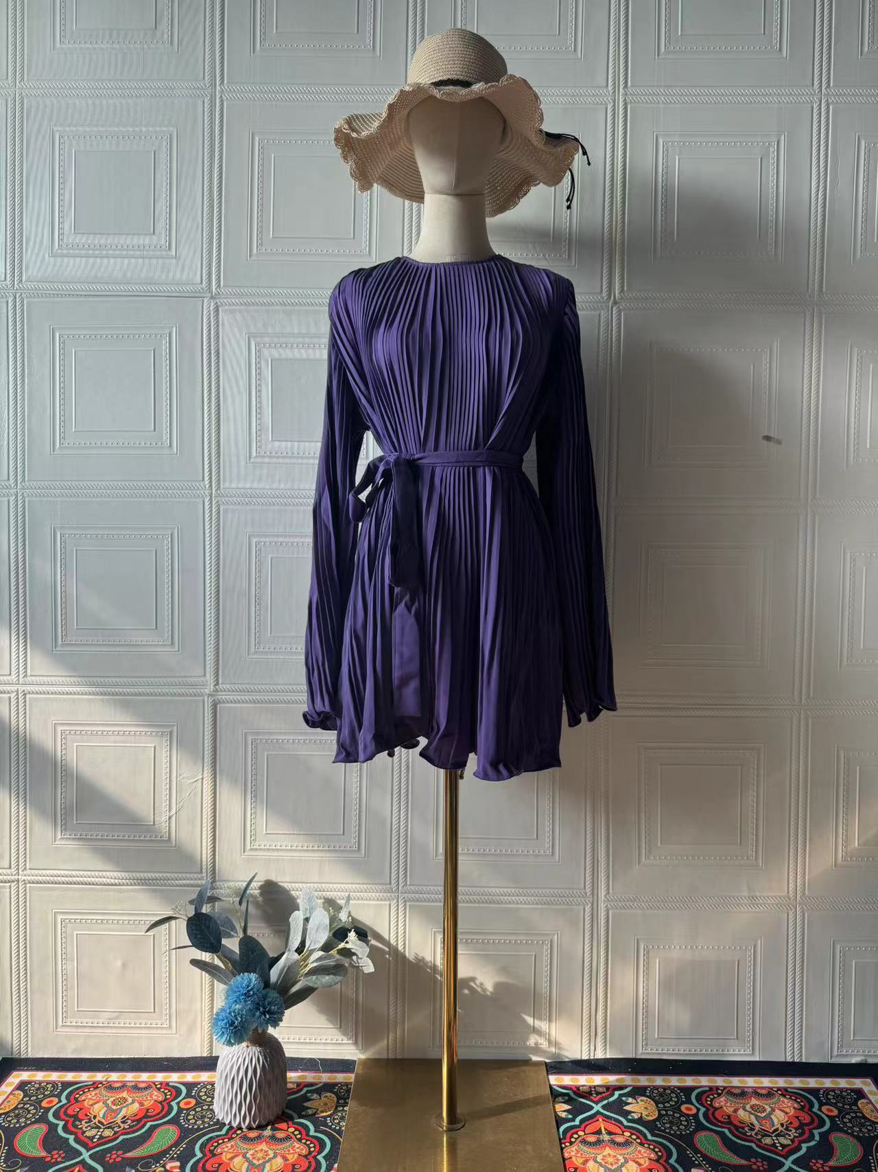Rochie Elegantă Casual cu Mânecă Lungă, Culoare Uni, Siluetă Slim – Primăvară