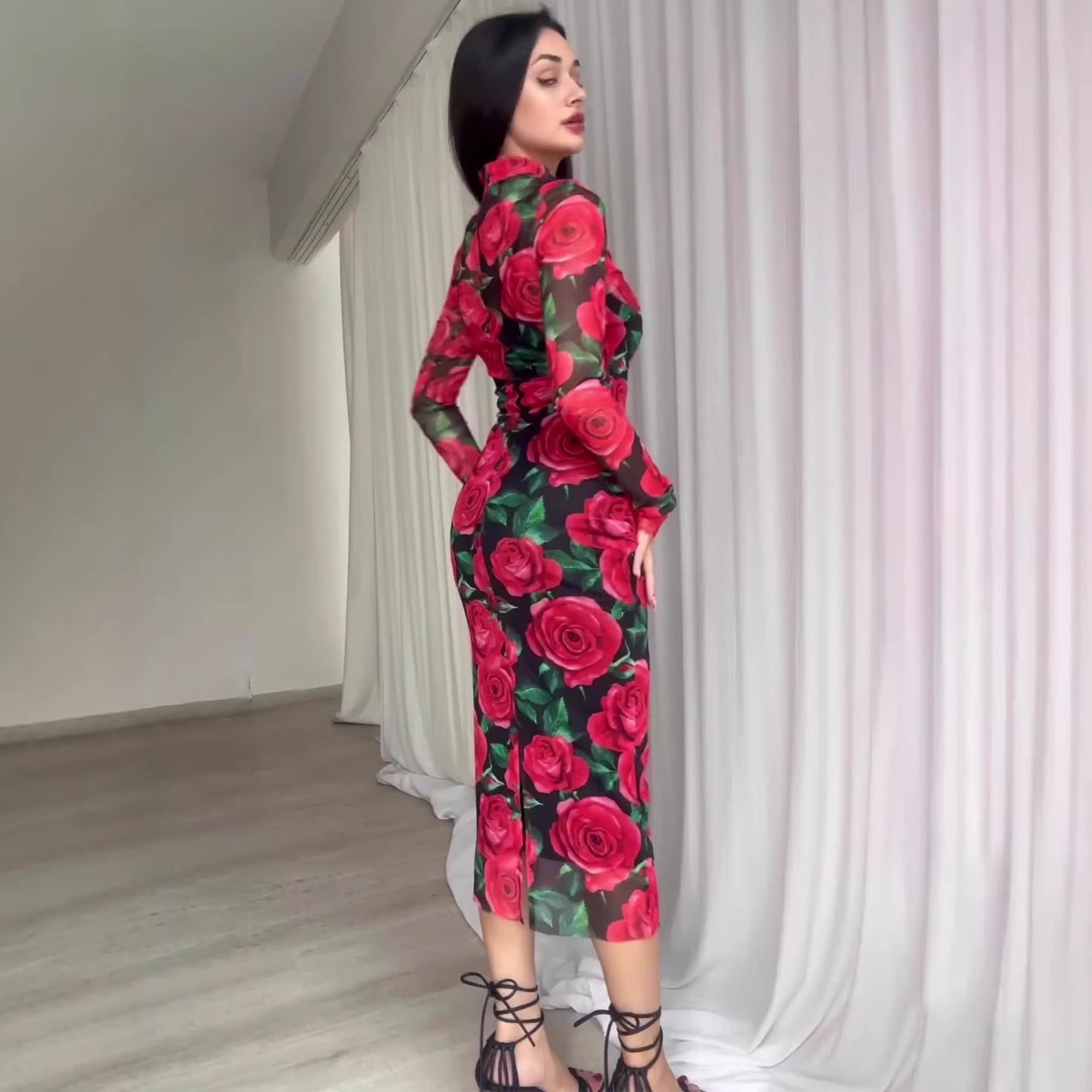 Rochie Lungă Florală Imprimată — Colecție Toamnă