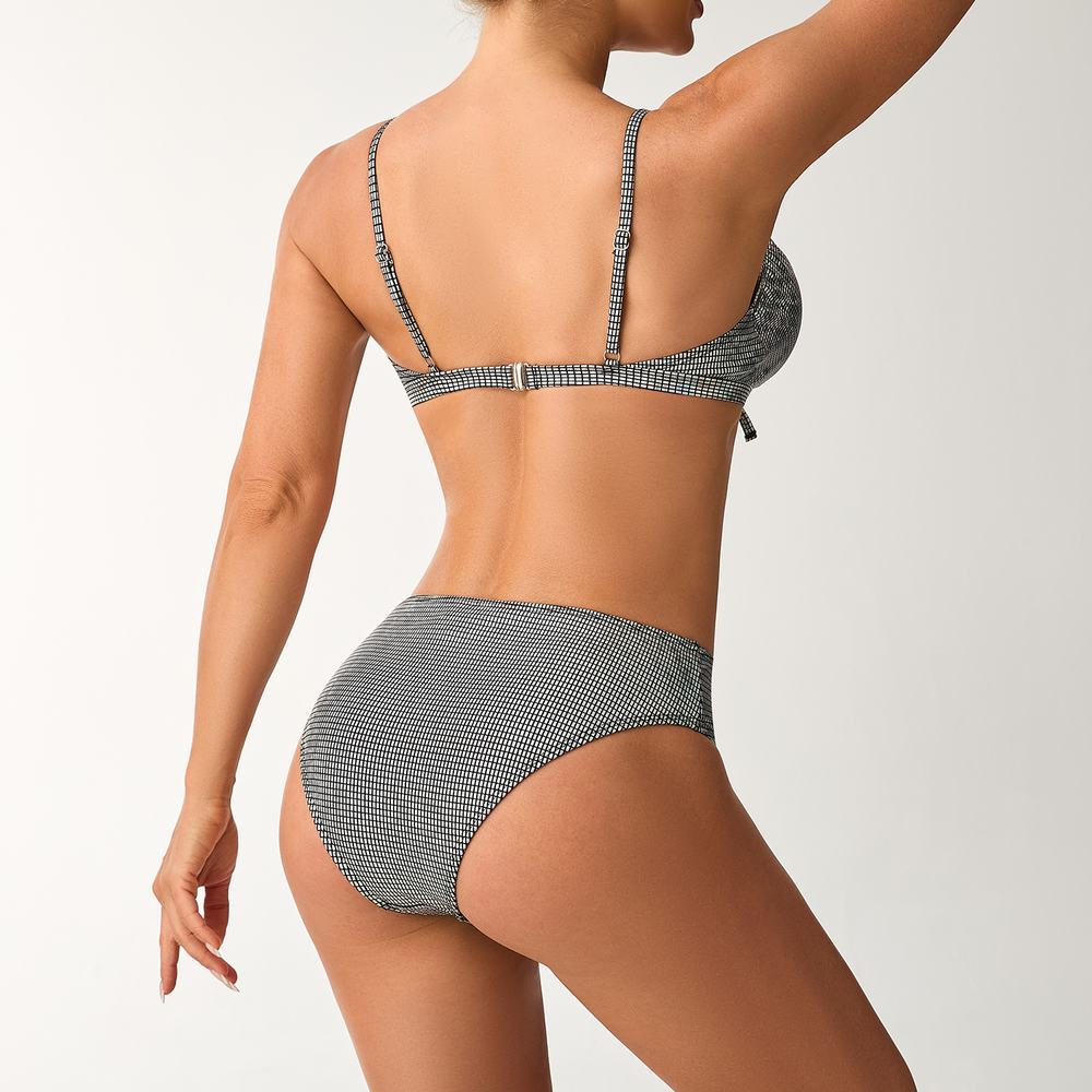Costum de Baie Split Talie Înaltă — Culoare Uni, Sexy