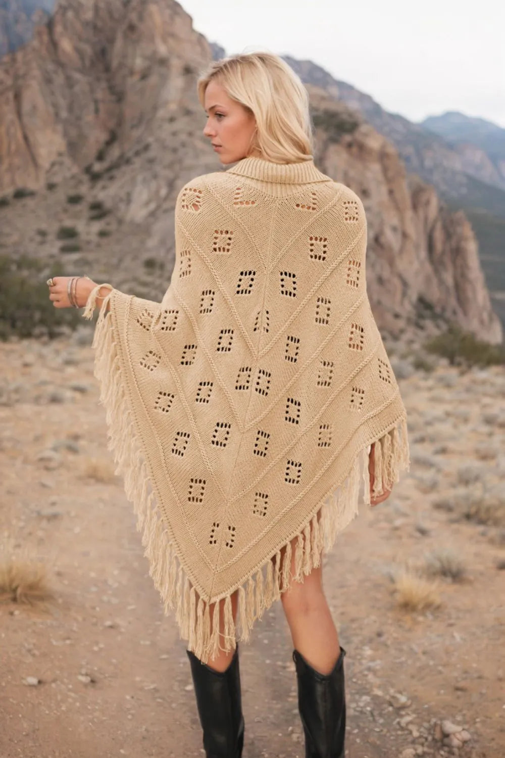 Cardigan Tricotat cu Franjuri