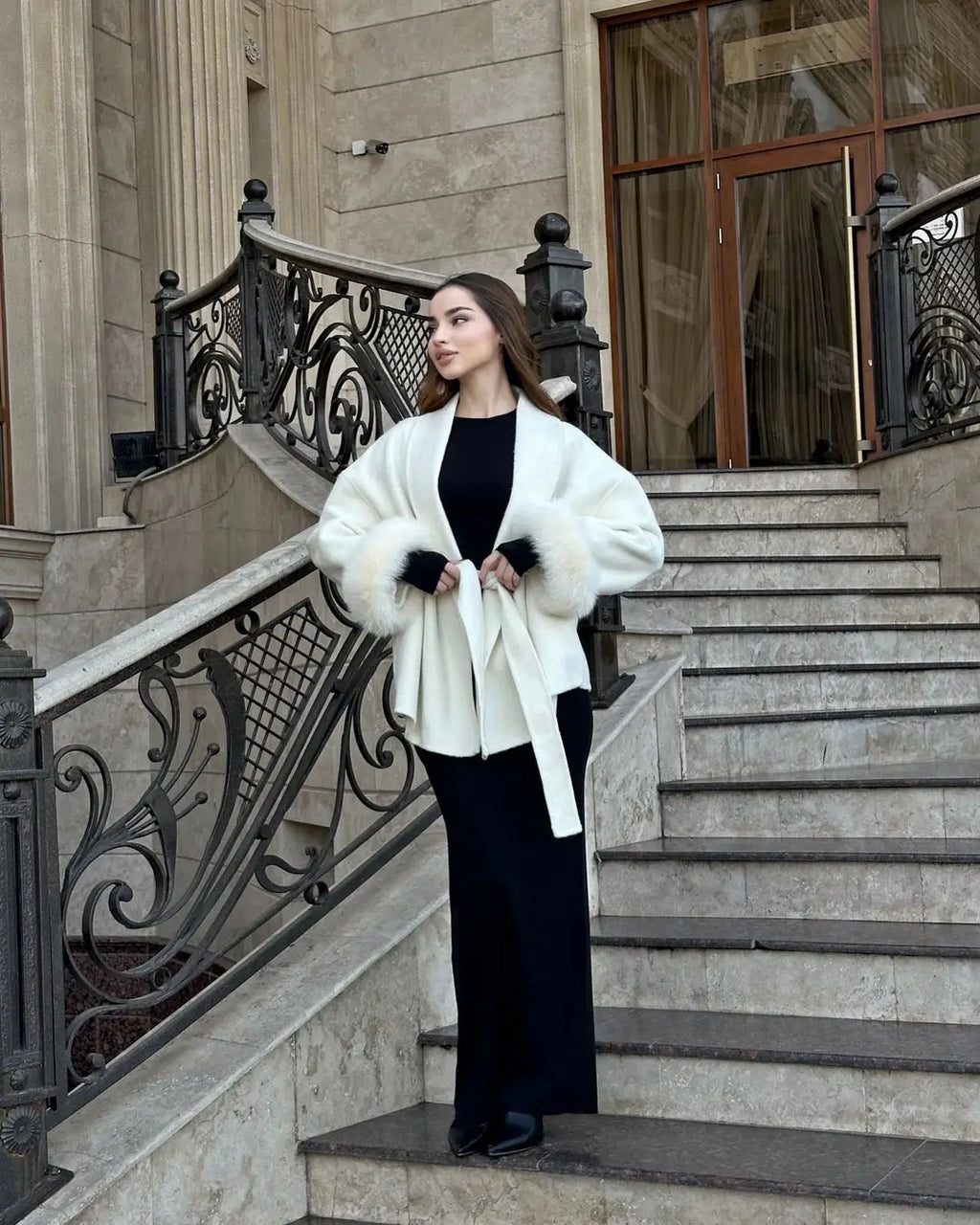 Palton Scurt Damă din Lână cu Blană - Toamnă Iarnă