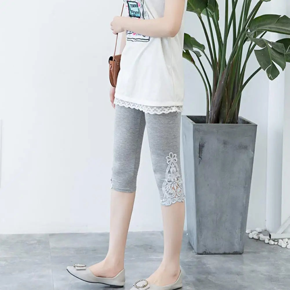 Colanți Cropped Damă cu Dantelă Brodată — Elasticți, Slim Fit, Vară