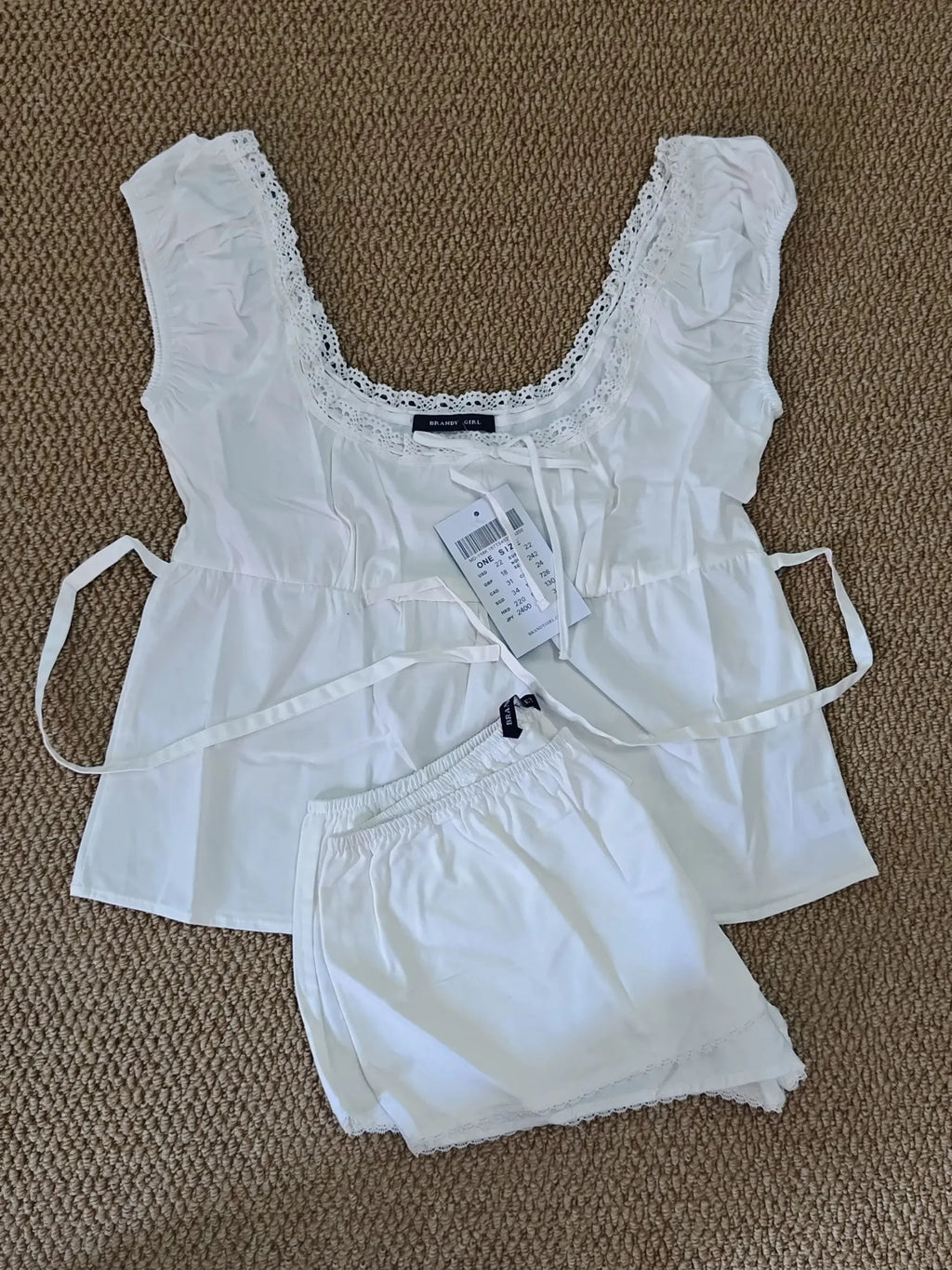 Set Damă 2 Piese - Bluză Carouri Roșii + Pantaloni Scurți