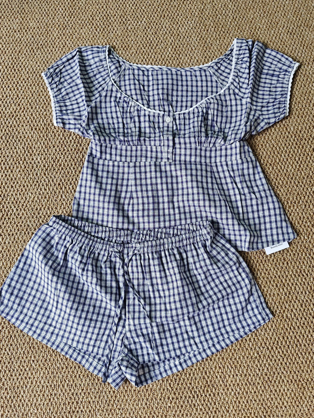 Set Damă 2 Piese - Bluză Carouri Roșii + Pantaloni Scurți