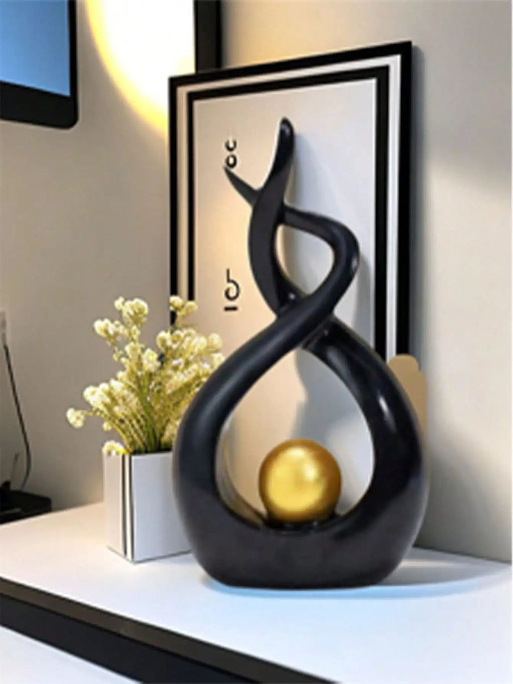 Figurină Decorativă din Rășină — Stil European & Patriotic pentru Living sau Birou