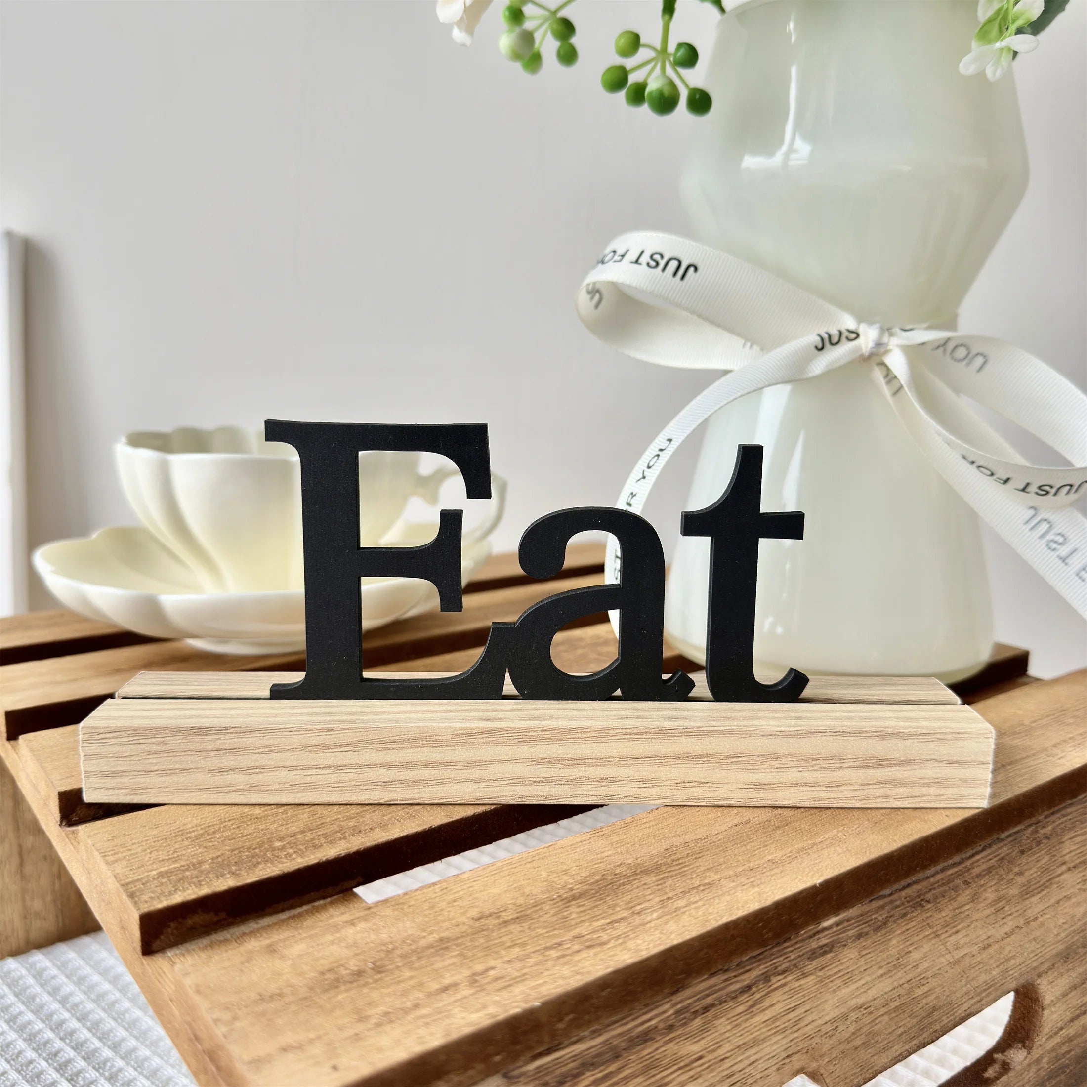 Plăcuță Decorativă din Lemn cu Inscripție — Decor Rustic pentru Bucătărie, Living și Baie