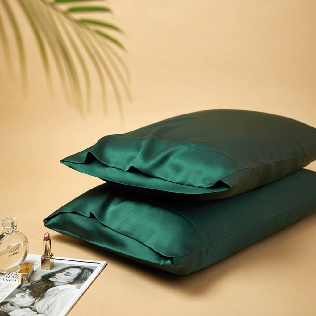 Cutie Cadou Silky: Pernă din Mătase Organică 100% Mulberry, Grad 6A