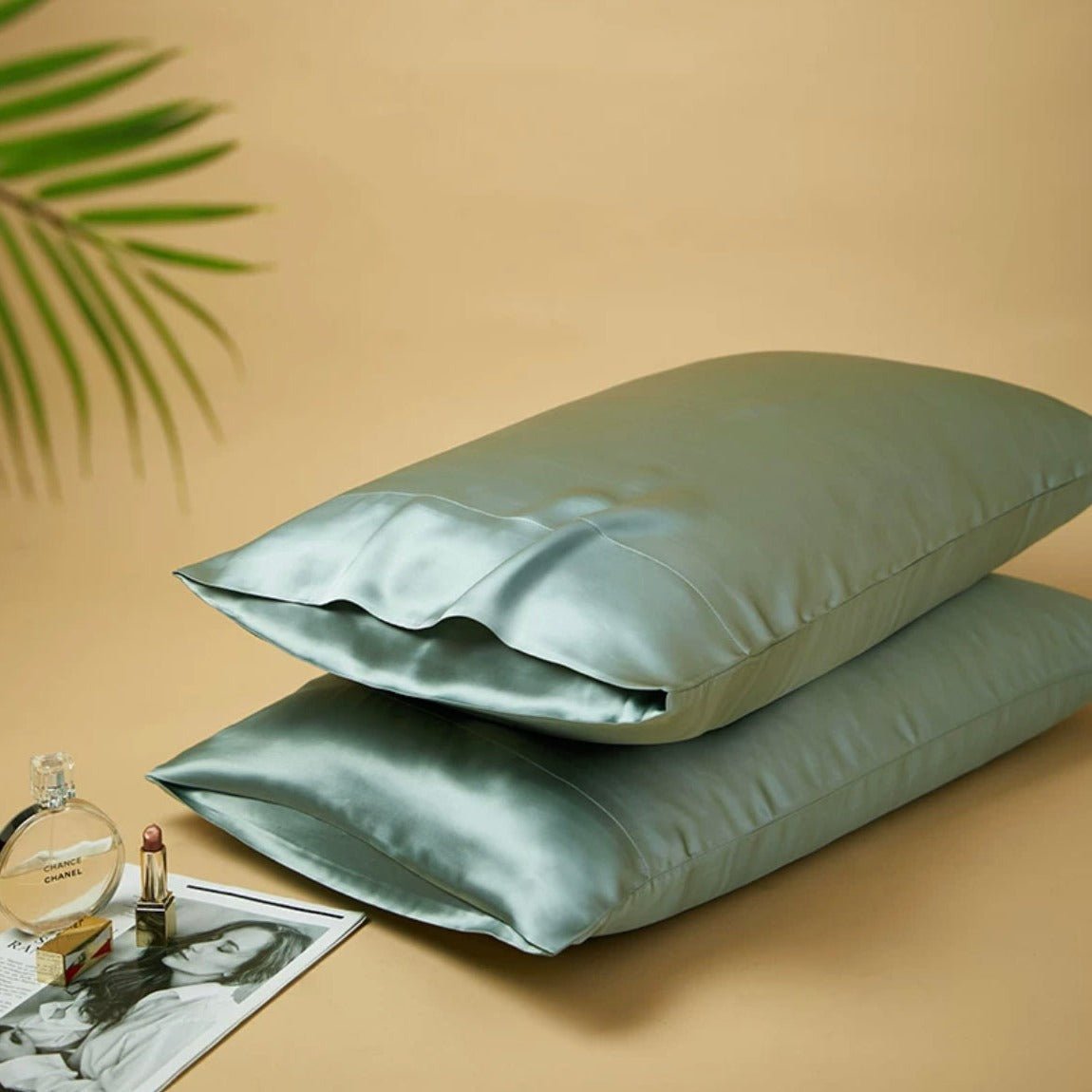 Cutie Cadou Silky: Pernă din Mătase Organică 100% Mulberry, Grad 6A