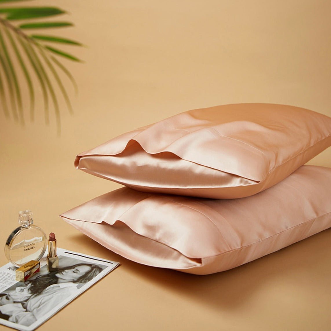 Cutie Cadou Silky: Pernă din Mătase Organică 100% Mulberry, Grad 6A